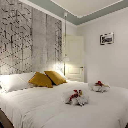 Ricasoli Apartment By Mamo Florence-2
